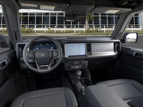 New 2026 Ford Bronco Badlands image 9