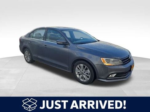 Used 2015 Volkswagen Jetta TDI SE image 1