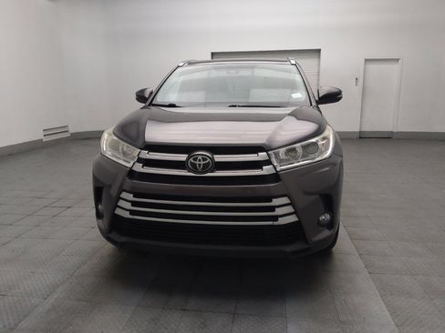 Used 2019 Toyota Highlander XLE image 15