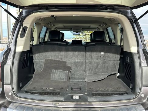 Used 2024 INFINITI QX80 Luxe image 5