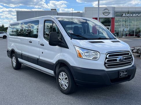 Used 2019 Ford Transit 350 XLT RWD image 1