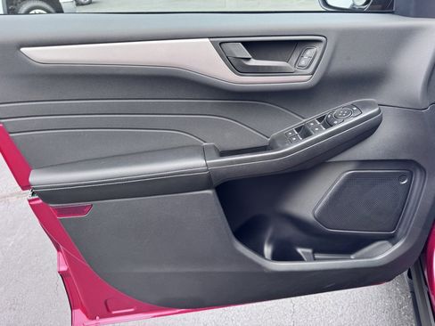 Used 2022 Ford Escape SE w/ Convenience Package image 21