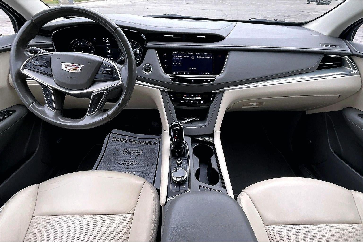 Used 2020 Cadillac XT5 Premium Luxury AWD/4WD image 16