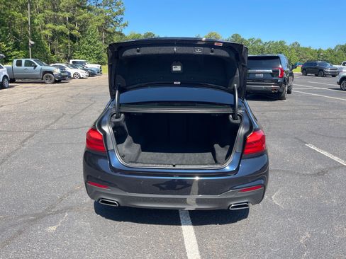 Used 2017 BMW 530i RWD image 16