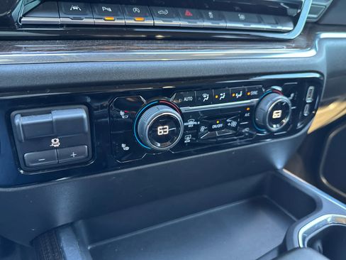 Used 2025 Chevrolet Silverado 1500 RST w/ Convenience Package II image 22