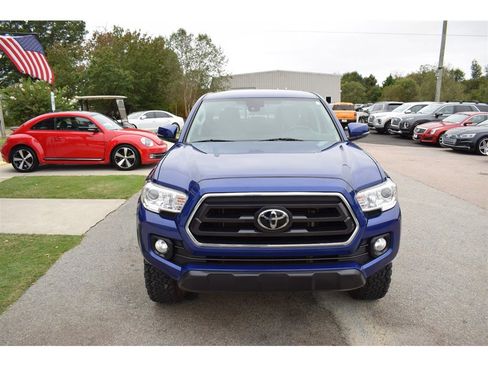 Used 2023 Toyota Tacoma 4x4 Double Cab image 8