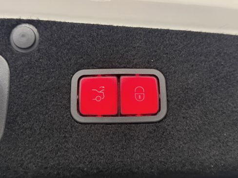 Used 2015 Mercedes-Benz S 550 S 550 image 16