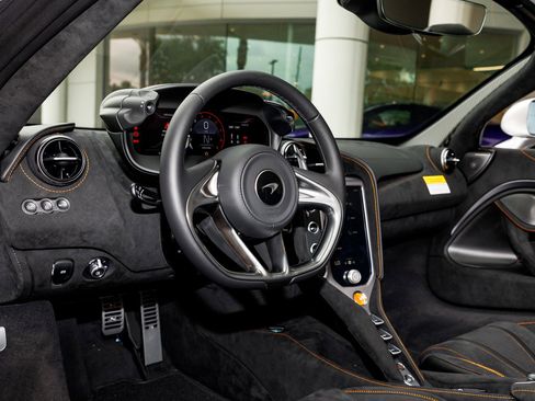 New 2026 McLaren 750S Spider image 20