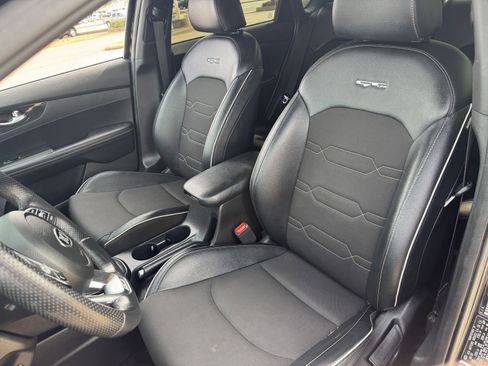 Used 2020 Kia Forte GT-Line image 27