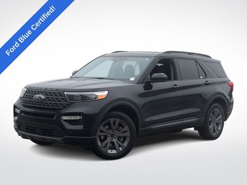 Certified 2022 Ford Explorer XLT w/ XLT Sport Appearance Package image 1
