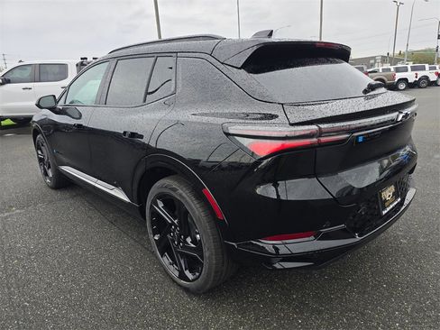 New 2026 Chevrolet Equinox EV RS image 5