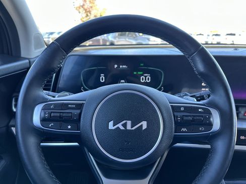Used 2023 Kia Sportage EX image 25