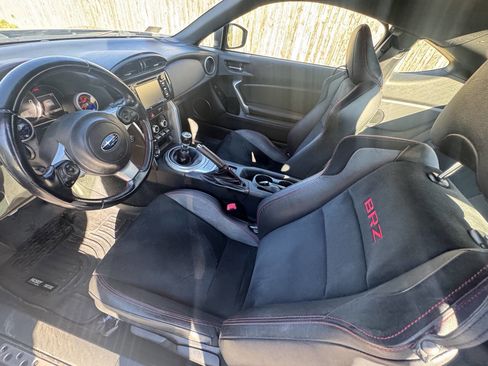 Used 2017 Subaru BRZ Limited w/ Popular Package #3 image 11
