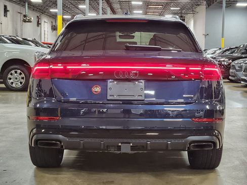 Used 2025 Audi Q8 Premium Plus image 10