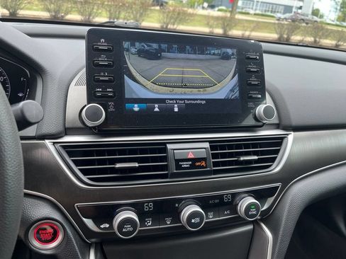 Used 2021 Honda Accord LX image 14