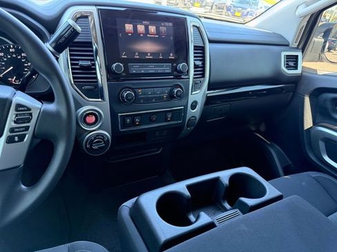 Used 2021 Nissan Titan SV w/ Accessory Utility Package AWD/4WD image 21