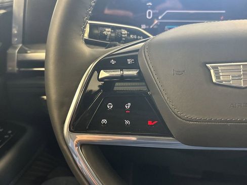 New 2025 Cadillac Escalade IQ Sport 2 w/ LPO, ONYX Package image 39