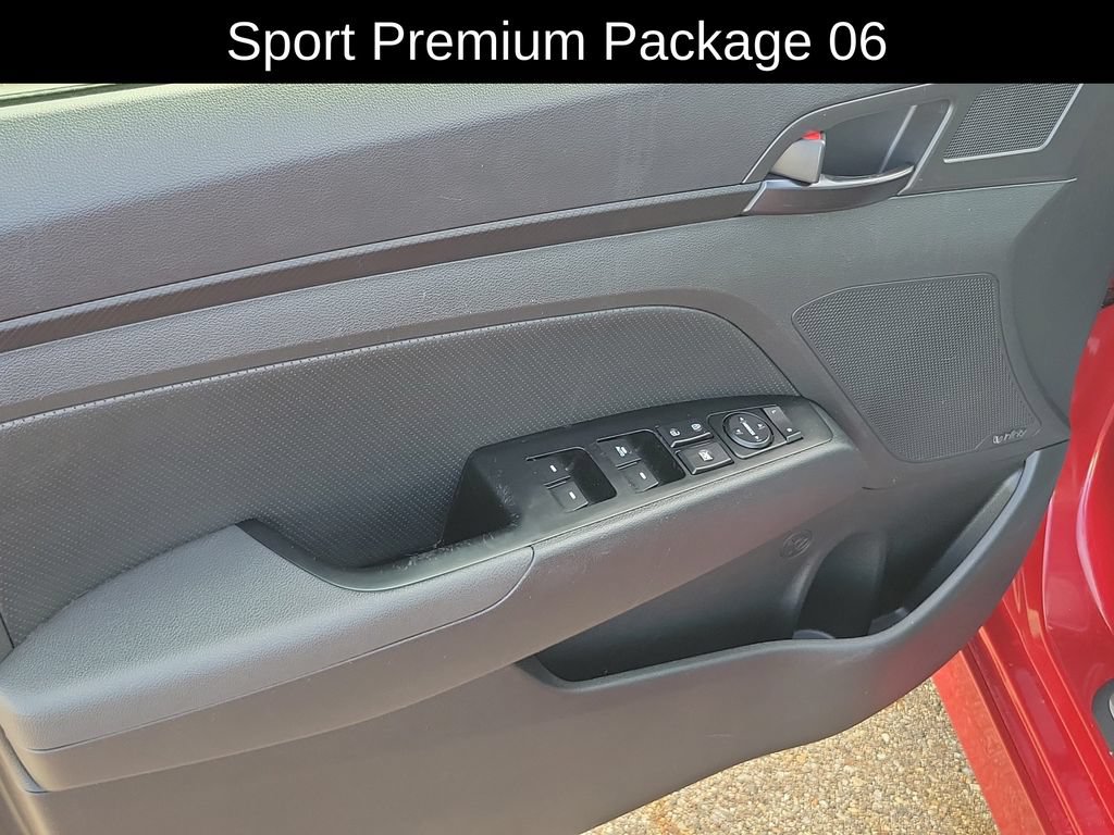 Used 2017 Hyundai Elantra Sport w/ Sport Premium Package 06 FWD image 10