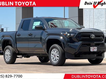New 2025 Toyota Tacoma SR