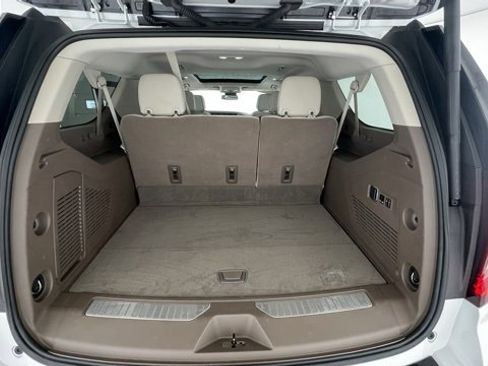 Used 2023 GMC Yukon XL Denali image 48