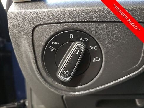 Used 2023 Volkswagen Atlas SEL Premium image 17