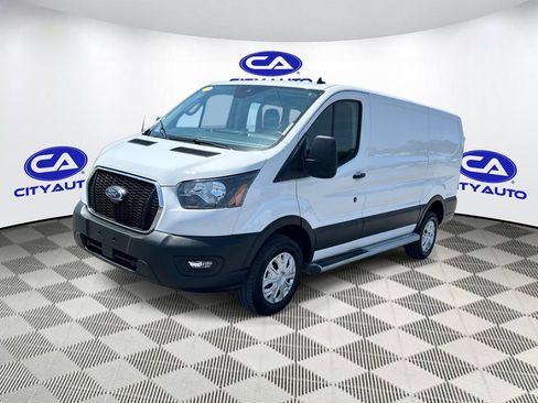 Used 2024 Ford Transit 250 Low Roof w/ Exterior Upgrade Package RWD image 10