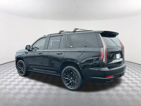 Used 2023 Cadillac Escalade Sport Platinum w/ LPO, ONYX Package image 3