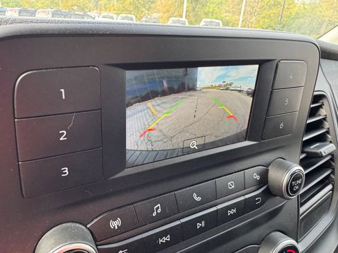 Used 2023 Ford Transit 250 XL image 17