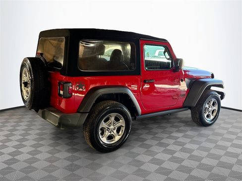 Used 2021 Jeep Wrangler Sport image 6