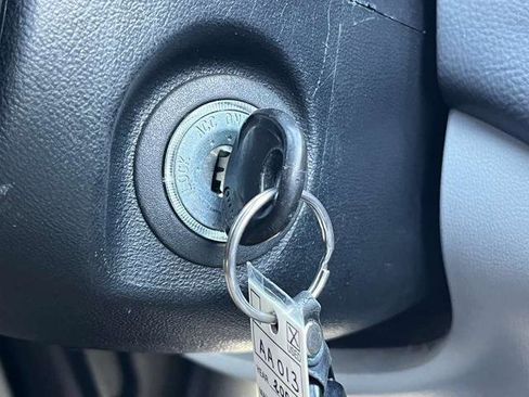 Used 2008 Hyundai Elantra SE image 33