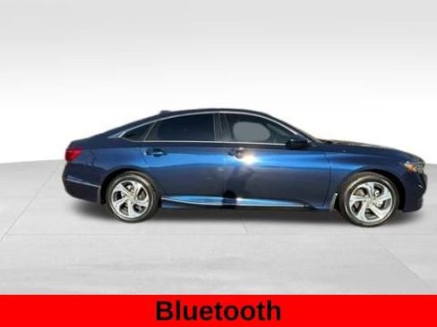 Used 2019 Honda Accord EX image 3