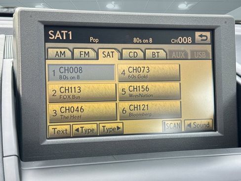 Used 2010 Lexus HS 250h Premium image 24