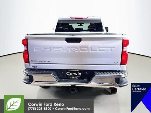 Used 2023 Chevrolet Silverado 2500 LT AWD/4WD image 9