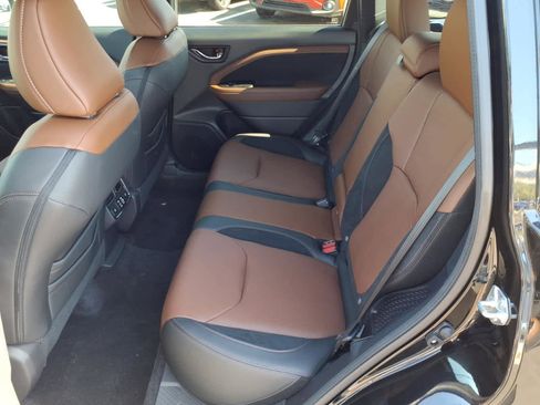 New 2026 Subaru Forester Touring image 32