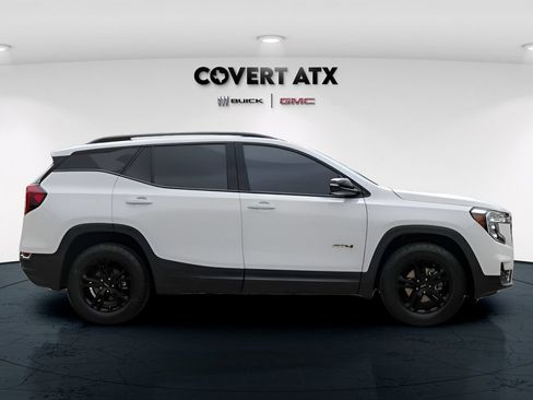 Used 2023 GMC Terrain AT4 AWD/4WD image 8