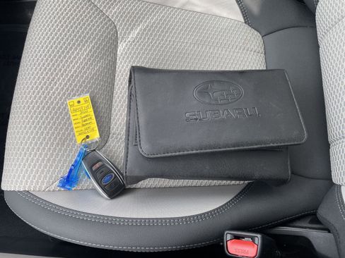 Used 2022 Subaru Forester Premium image 14