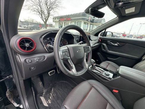 Used 2025 Chevrolet Blazer RS w/ Driver Confidence II Package image 10