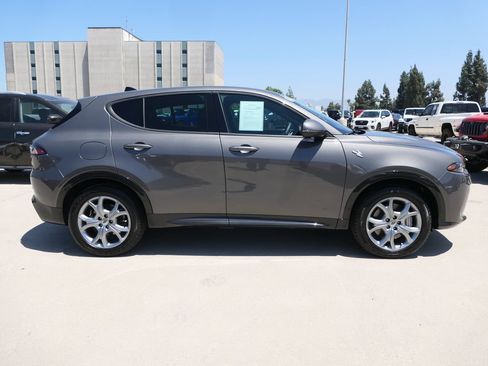 Used 2024 Dodge Hornet R/T Plus image 3