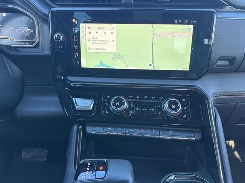 Used 2022 GMC Sierra 1500 AT4 w/ AT4 Preferred Package image 22