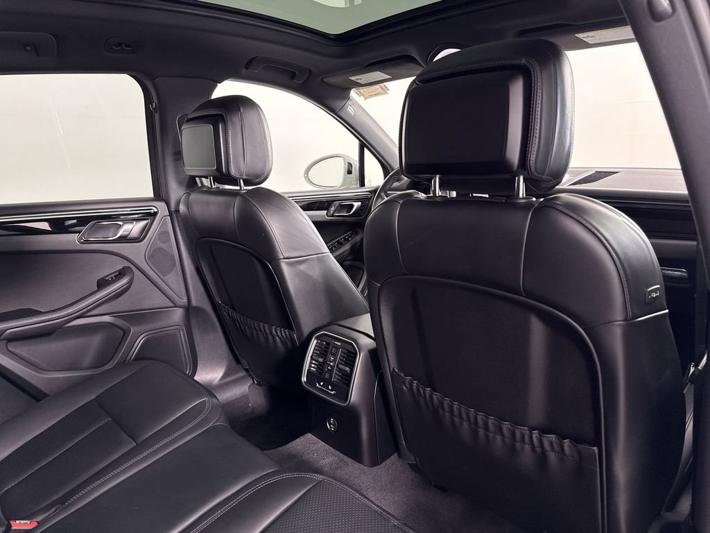 Certified 2024 Porsche Macan S w/ Premium Plus Package AWD/4WD image 24