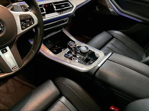 Used 2023 BMW X5 M50i w/ Executive Package image 19
