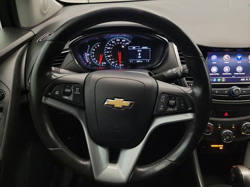 Used 2021 Chevrolet Trax LT w/ Driver Confidence Package FWD image 22