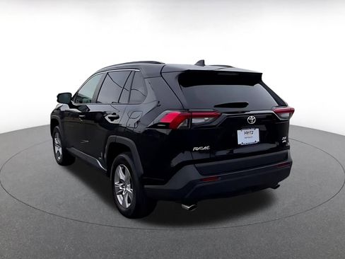 Used 2025 Toyota RAV4 XLE image 11