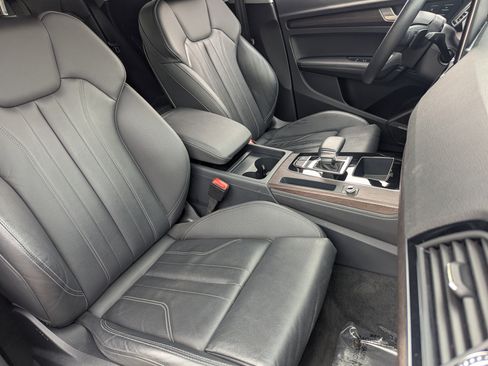 Used 2024 Audi Q5 2.0T Premium Plus image 9