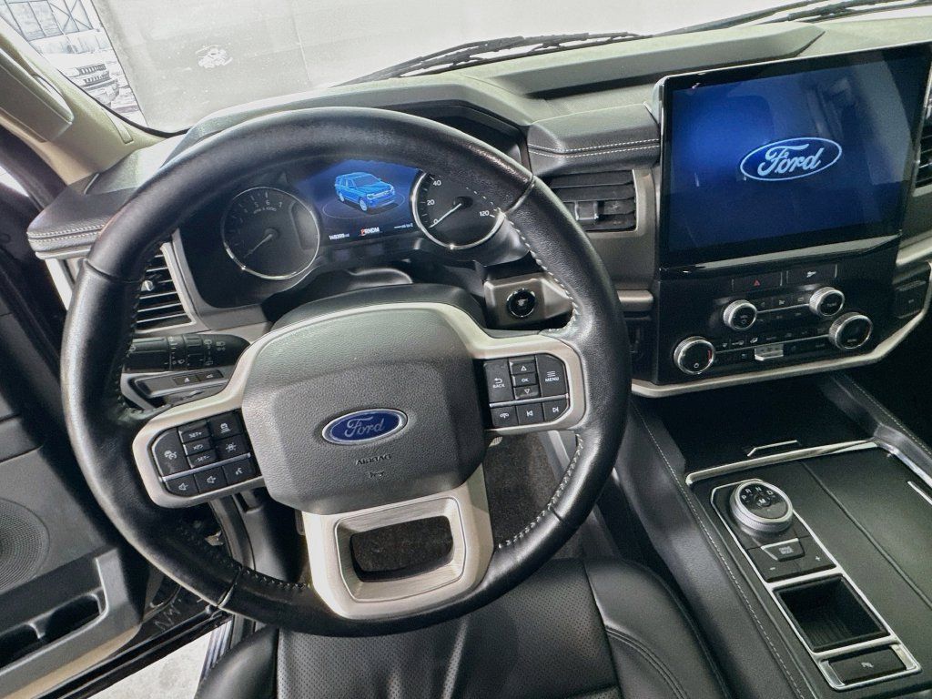 Used 2023 Ford Expedition Max XLT RWD image 13