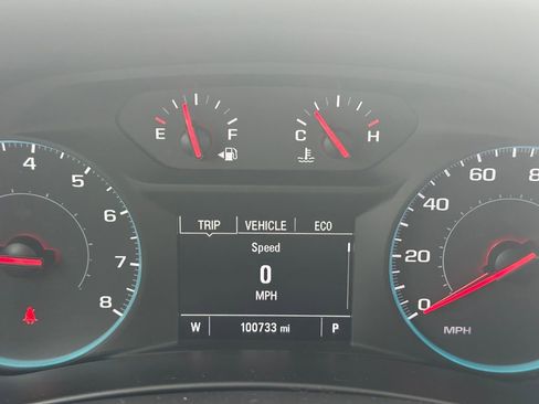 Used 2018 Chevrolet Equinox LT image 26