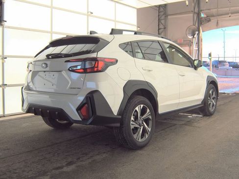 Used 2024 Subaru Crosstrek 2.0i Premium image 14