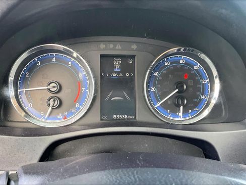 Used 2019 Toyota Corolla SE image 25