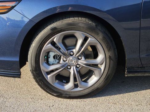 Certified 2024 Honda Accord EX-L image 9