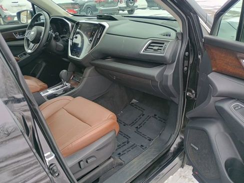 Used 2023 Subaru Ascent Touring AWD/4WD image 14